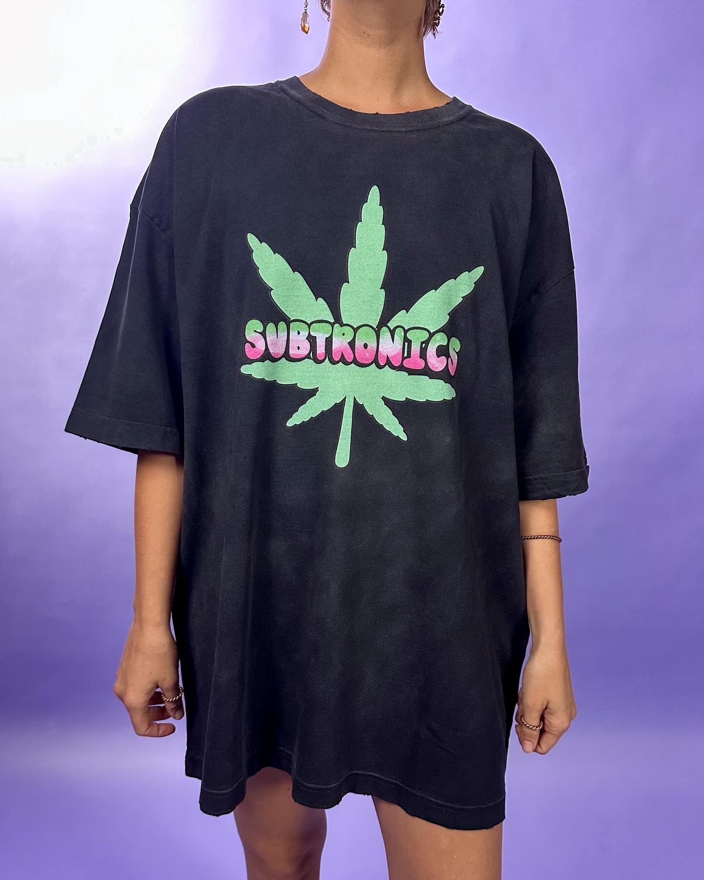 Subtronics Heavy Weight Snow Wash Oversized T-shirt