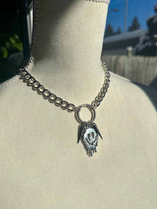 Trippy Smile Chain Necklace